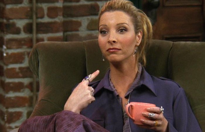 How Phoebe Speaking French Created A Major Plot Hole In 'Friends'