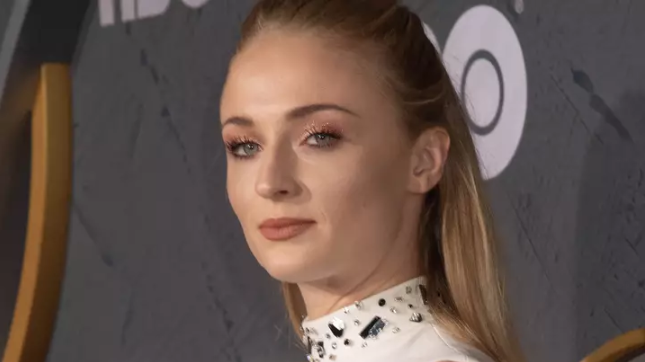 'Don't Be F*** Stupid'  Sophie Turner Slams Evangeline Lilly Over Refusal To Self-Isolate
