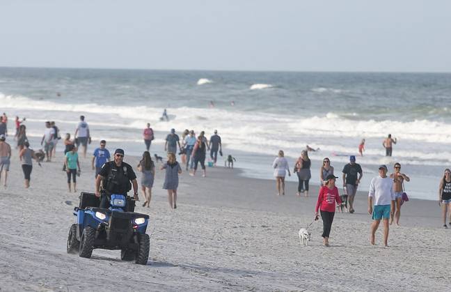 Florida Beaches Packed Within Half An Hour Of Reopening