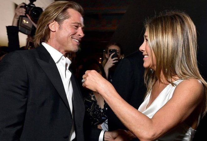 Jennifer Aniston Warns Brad Pitt To Make Up His Mind