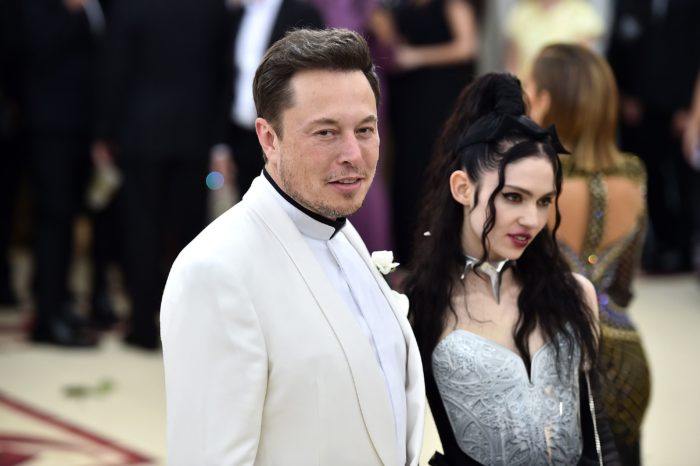 Listen to Elon Musk pronounce his baby's name: And we thought it couldn't get any more awkward...