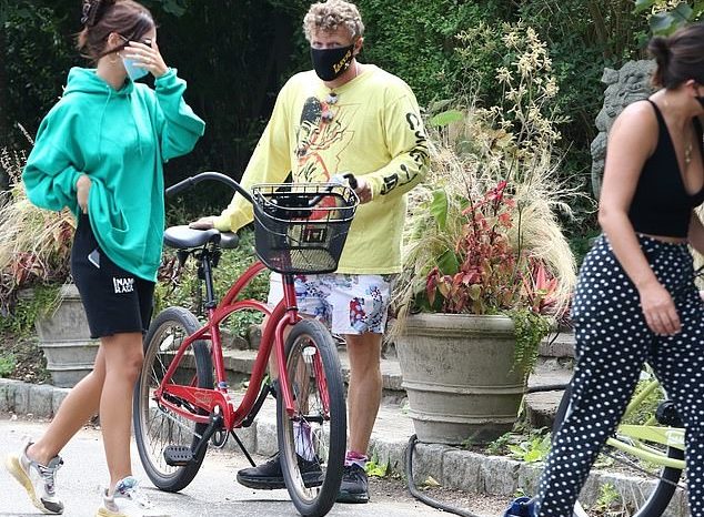 Emily Ratajkowski Shows Off Her Model Legs On Bike Ride With Her Husband