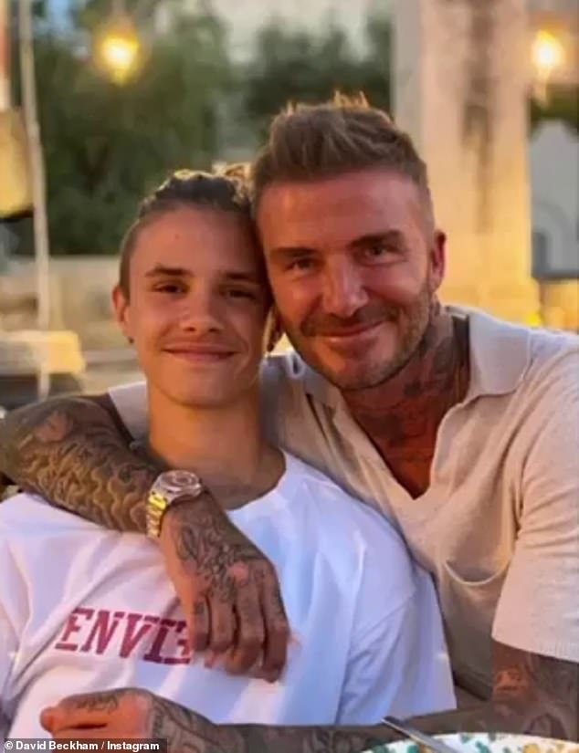 Romeo Beckham Turns 18! Parents David And Victoria Posted Unseen Family ...